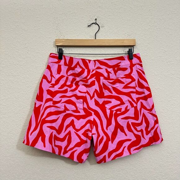 SPANX Polished On the Go Print 5" Shorts in True Red Zebra Stripe - Picture 5 of 11
